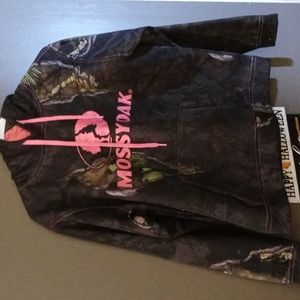 Mossy oak hoodie camo with pink hood size med